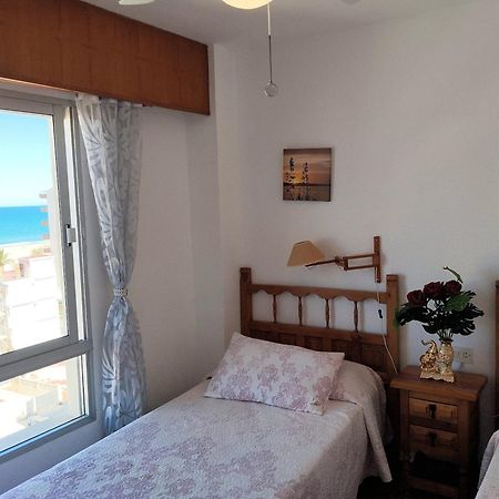 El Tiburon - Piso Con Espectaculares Vistas Al Mar - Solo Para Familias Ideal Para 4 Personas - Aire - Calefaccion - Ganador Award 2025, 2024, 2023, 2022 Playa de Gandia Esterno foto